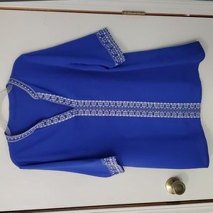 UNBRANDED ROYAL BLUE TUNIC LENGTH TOP XL WITH EMBROIDERED  DETAIL